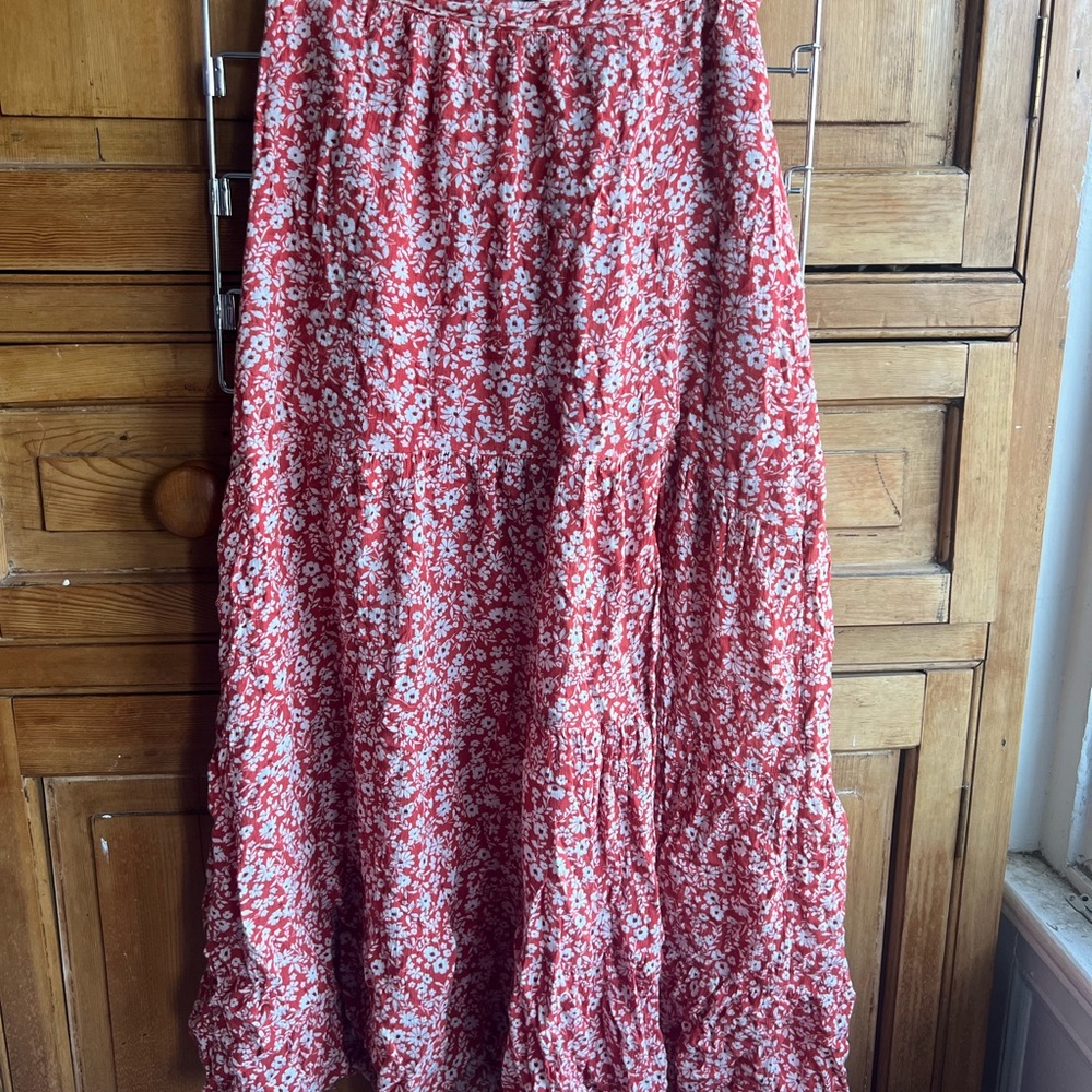 Vintage Abercrombie & Fitch Flowy Floral Red Skirt with side slit